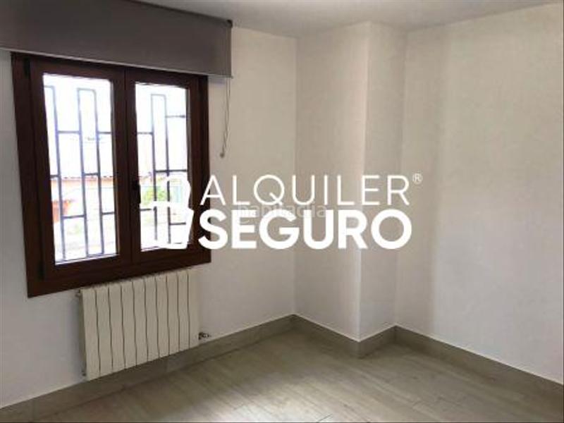 Foto 09f1dfba-7a5a-462d-8510-8a9852147ad9. Rent chalet with heating parking in Abetxuko Vitoria - Gasteiz
