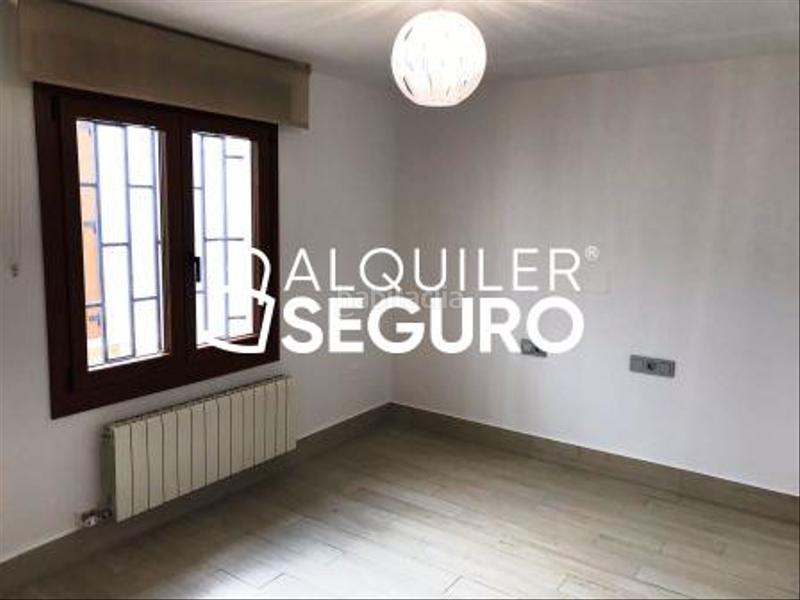 Foto e8d60008-343b-4a27-9074-d4fc494d3911. Rent chalet with heating parking in Abetxuko Vitoria - Gasteiz