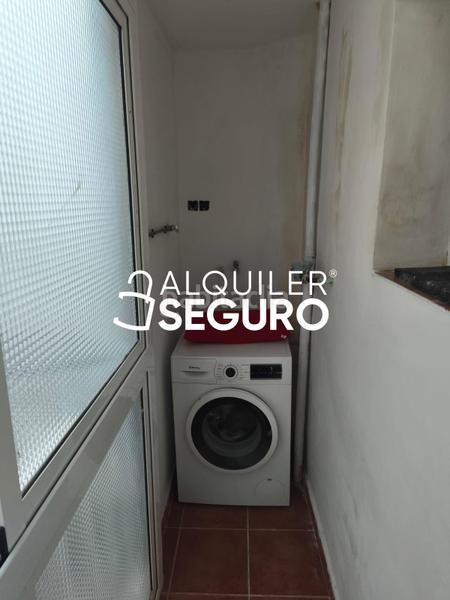 Foto 7128ead7-5e4a-4167-beb1-54ae31d2afb1. Rent flat with heating in Plaza de Toros Zaragoza