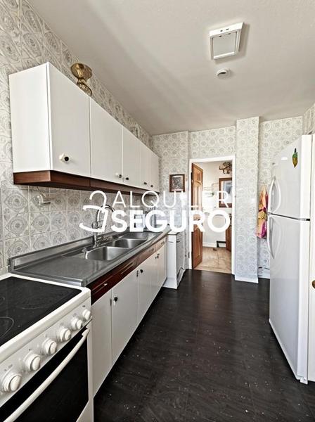 Foto 6d44ff71-c372-4e60-8c19-3e1017b0e845. Rent flat with heating pool in Guadarrama