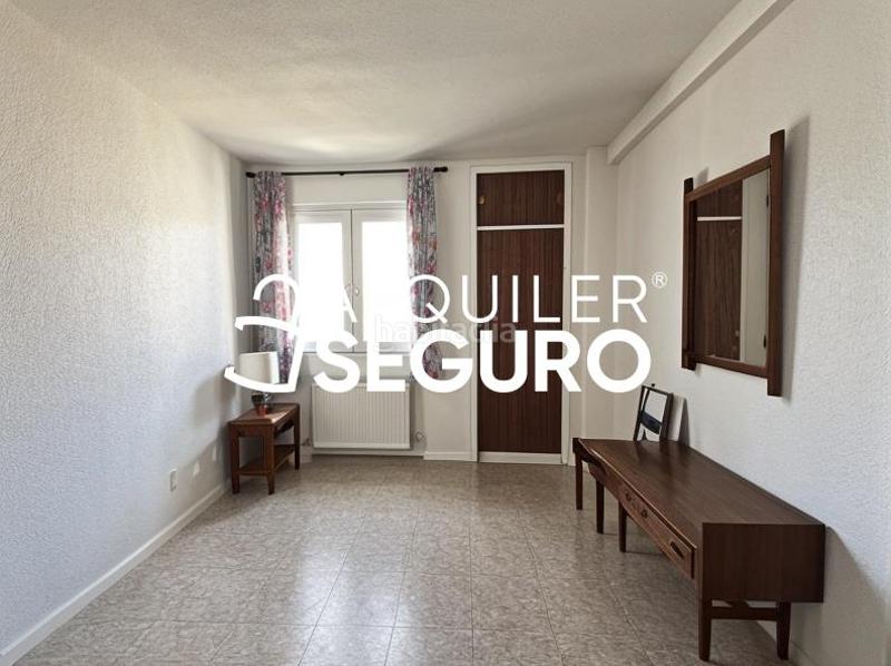Foto cf1a336f-be0f-4edd-b4fc-9b1ceefb1905. Rent flat with heating pool in Guadarrama