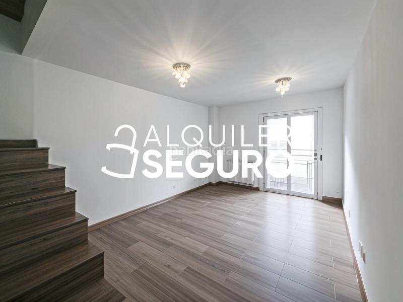 Foto c10697ae-f3d7-4946-b167-65e3691fa262. Location appartement avec chauffage parking dans Alpedrete