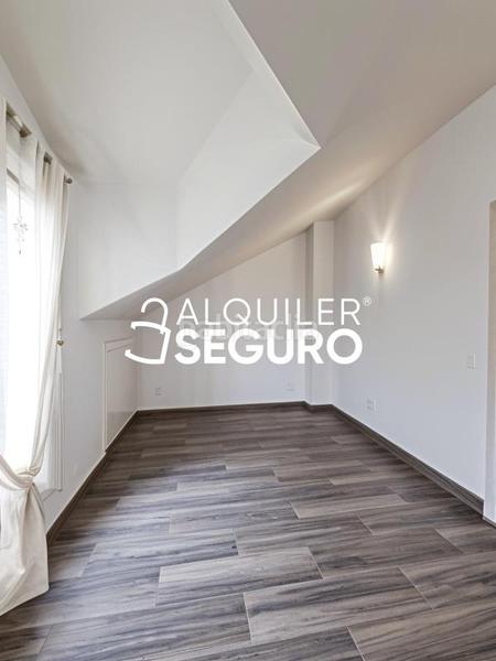 Foto ebccef99-05a2-4a7c-94aa-c532aa869863. Location appartement avec chauffage parking dans Alpedrete