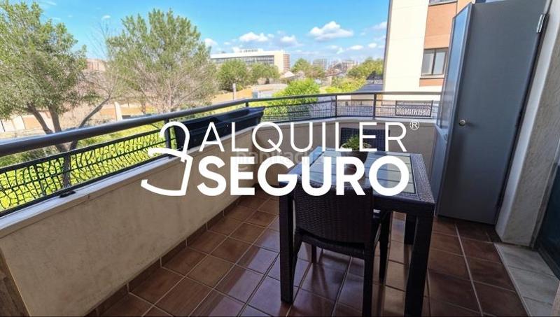 Foto 61e29919-bc63-48d9-9f8d-eeff319b339f. Rent flat with parking pool in Casco Antiguo Mairena del Aljarafe