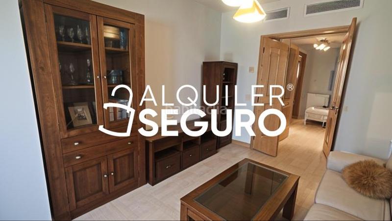 Foto c29aad2f-4ae4-4dd1-8008-7c423fa1fc09. Rent flat with parking pool in Casco Antiguo Mairena del Aljarafe