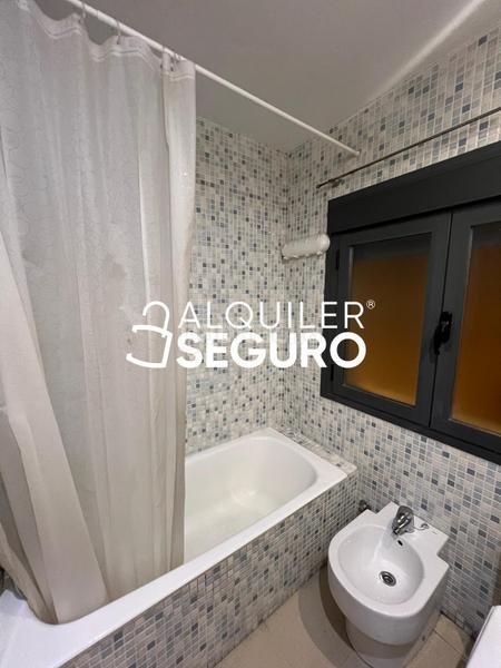 Foto 08db2f16-bc39-44e2-b200-14cd92be50dd. Affitto appartamento con riscaldamento in Concepción Madrid