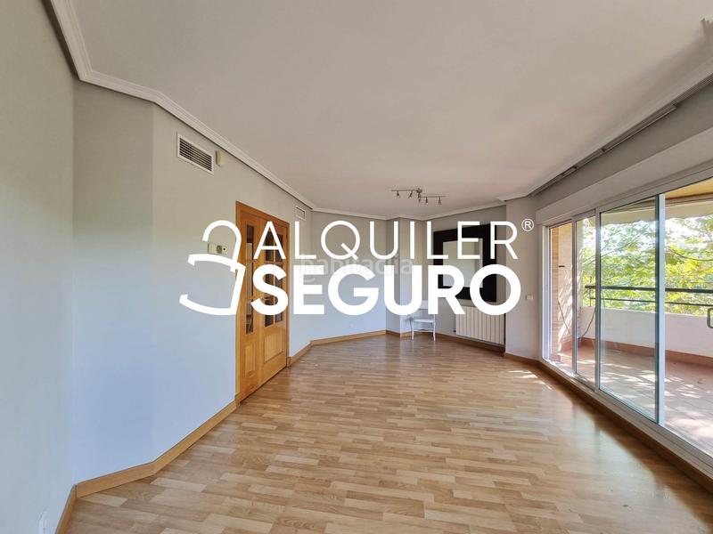 Foto cb11a4ac-3c06-4873-8bb7-7cf196dda220. Affitto appartamento con riscaldamento parcheggio piscina in Majadahonda