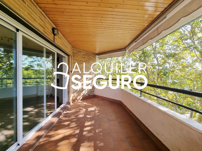 Foto e15dc300-8253-42b9-9725-a21b71d63b8c. Affitto appartamento con riscaldamento parcheggio piscina in Majadahonda