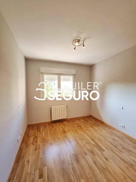 Foto ecf672ba-31b3-4b4a-88a0-81b4588db95e. Alquiler piso  c norias en Monte el Pilar Majadahonda