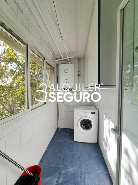 Foto 745097d4-6e10-487f-b04d-05667df9f175. Location appartement avec chauffage parking piscine dans Majadahonda