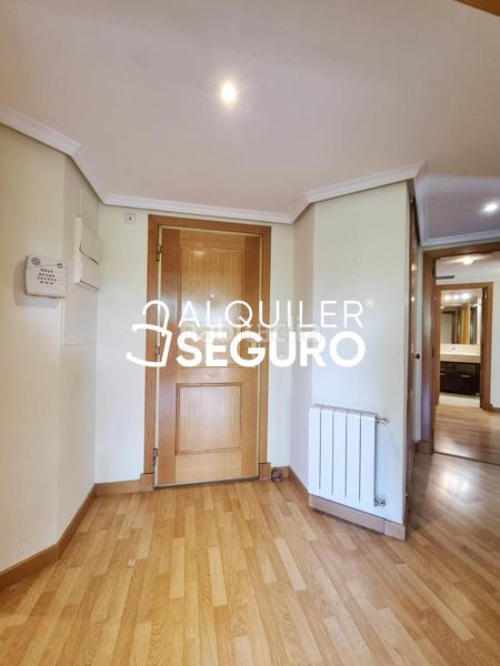 Foto 79fe2e29-5223-4c42-a2aa-c3e03713d504. Location appartement avec chauffage parking piscine dans Majadahonda