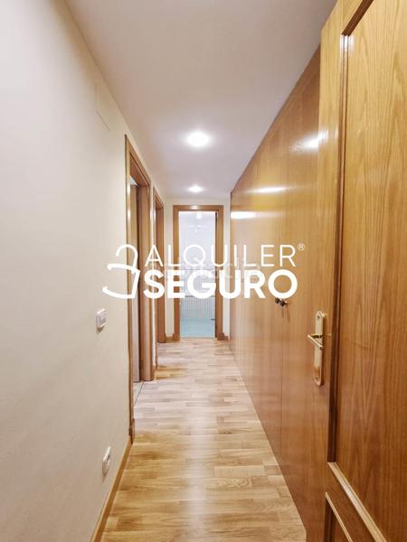 Foto e5de0415-311c-4eb1-a1ec-a60b5dd8459e. Rent flat with heating parking pool in Monte el Pilar Majadahonda