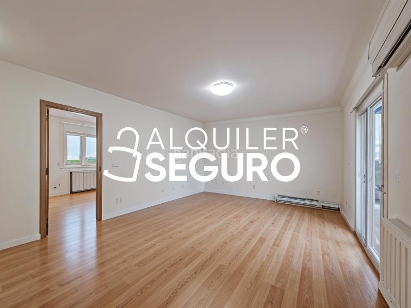 Foto bcad6ca4-fb2f-484c-a4fc-75d54e00bdb7. Alquiler piso  c mariano benlliure en Villalba Pueblo Collado Villalba