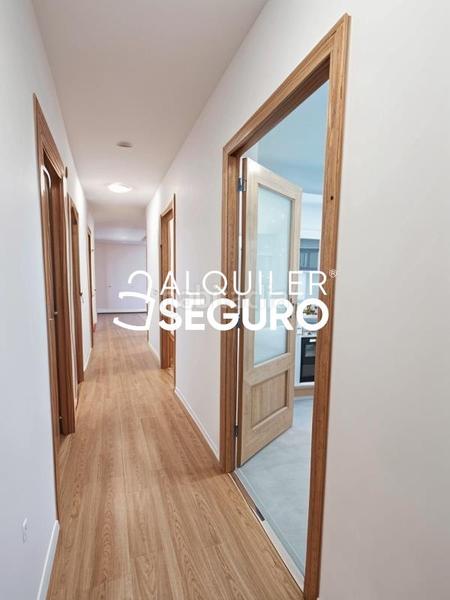 Foto 9ce7f4fd-3daa-408d-b22a-8d335db9119a. Lloguer pis amb calefacció piscina a Villalba Pueblo Collado Villalba