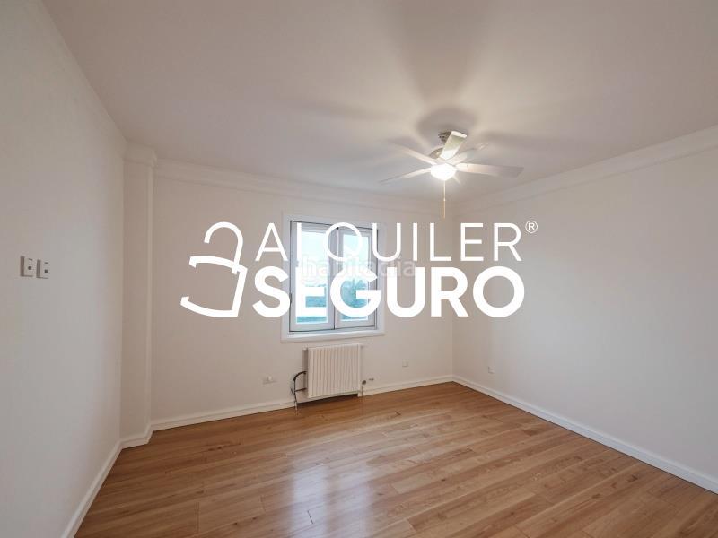 Foto 1cf3ea6e-5af1-4800-afdb-5e3583d369fb. Rent flat with heating pool in Villalba Pueblo Collado Villalba