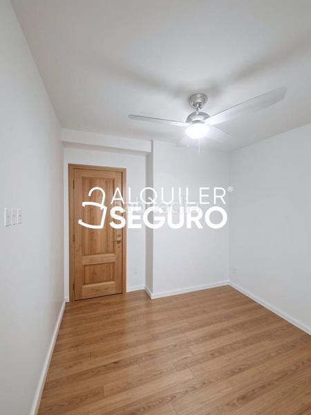 Foto 5afd8ad3-3e4e-44c4-bfc5-3969a21d5608. Rent flat with heating pool in Villalba Pueblo Collado Villalba
