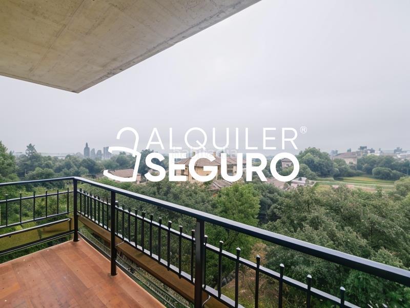 Foto 9d599fc3-b04f-4bb2-ac13-0130e552707e. Rent flat with heating pool in Villalba Pueblo Collado Villalba