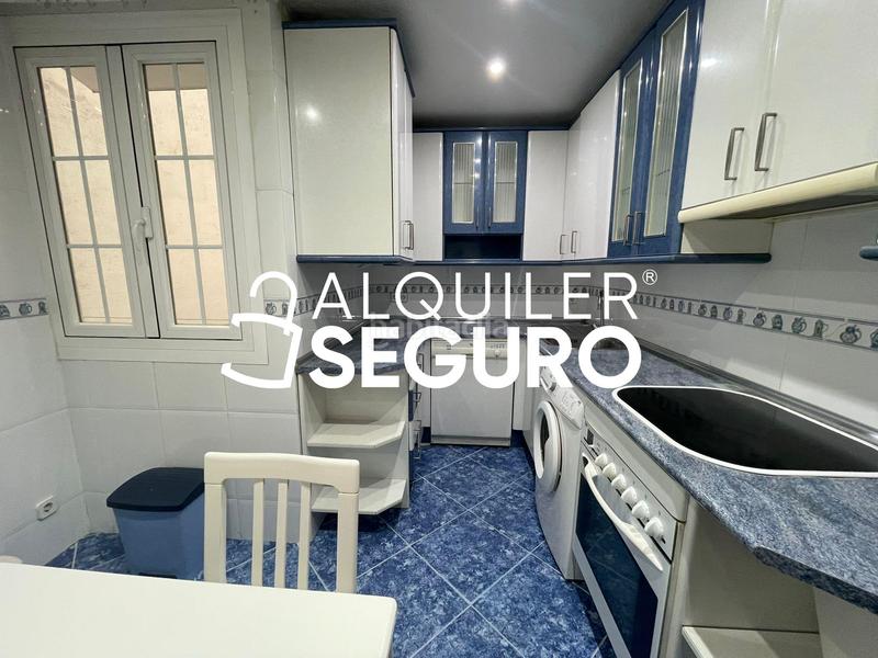 Foto 7efc5927-bfa6-4635-b301-37d2b803e972. Alquiler piso  c de antonio lopez en Moscardó Madrid