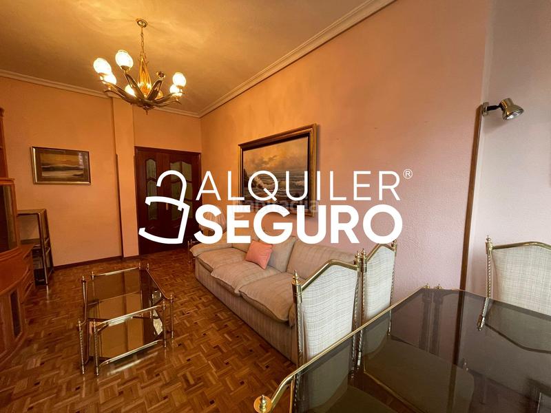 Foto 4aa8ccb5-2a04-49cd-b23c-b7c365fc2a79. Location appartement avec chauffage dans Moscardó Madrid