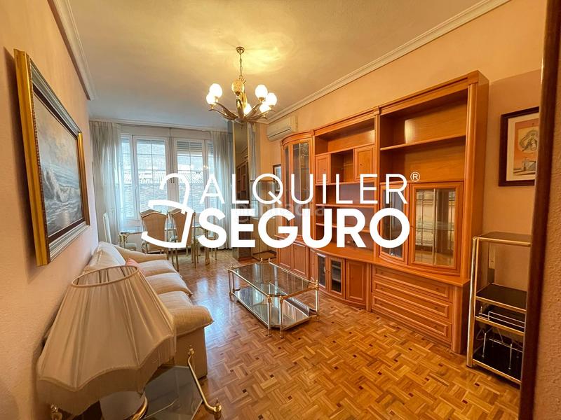 Foto 7b714836-8e8d-40a4-83a1-f0db2368d7cd. Location appartement avec chauffage dans Moscardó Madrid