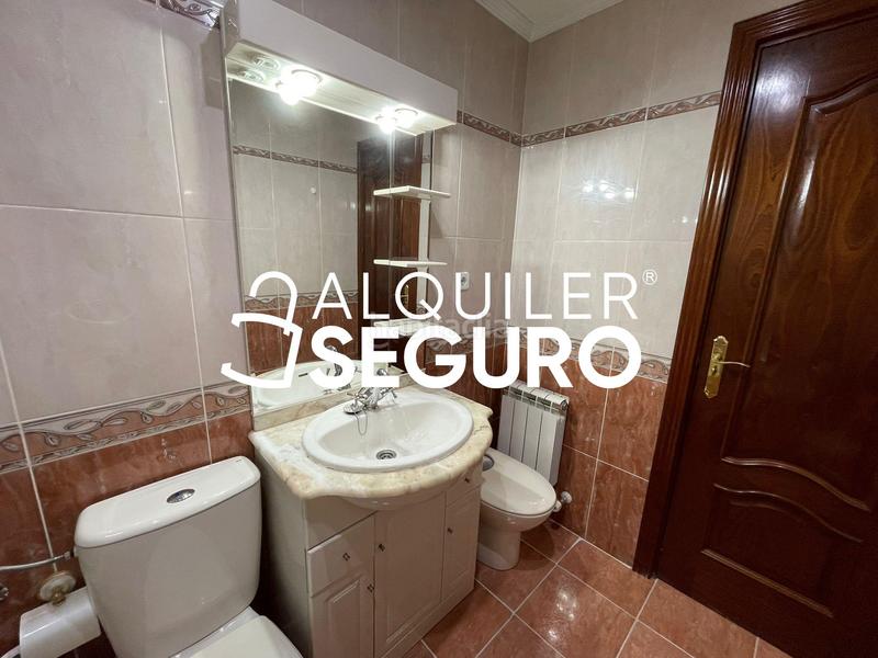 Foto 7d841956-6fcb-46cc-af7b-414ca7ebdf42. Location appartement avec chauffage dans Moscardó Madrid