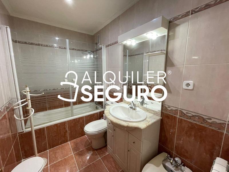 Foto 8beaf843-e4aa-4f0e-93e8-645dc3dc76c6. Location appartement avec chauffage dans Moscardó Madrid