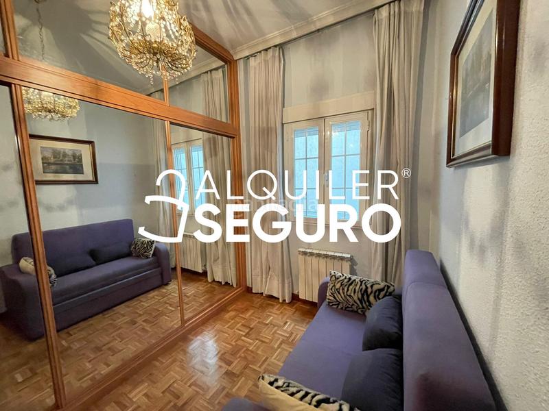 Foto d8c93b46-d534-412c-b7de-d467d819e8ee. Location appartement avec chauffage dans Moscardó Madrid