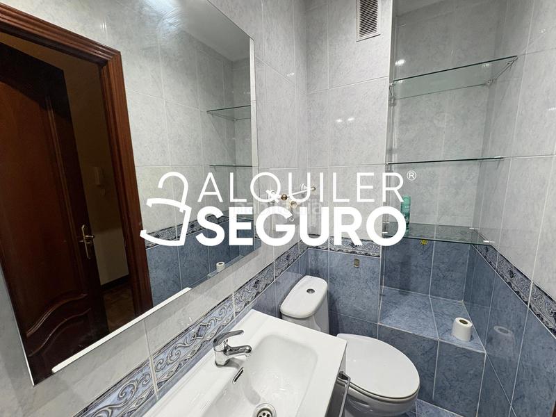 Foto ecc805cb-b746-4fbf-bf38-95d52d5a5644. Location appartement avec chauffage dans Moscardó Madrid