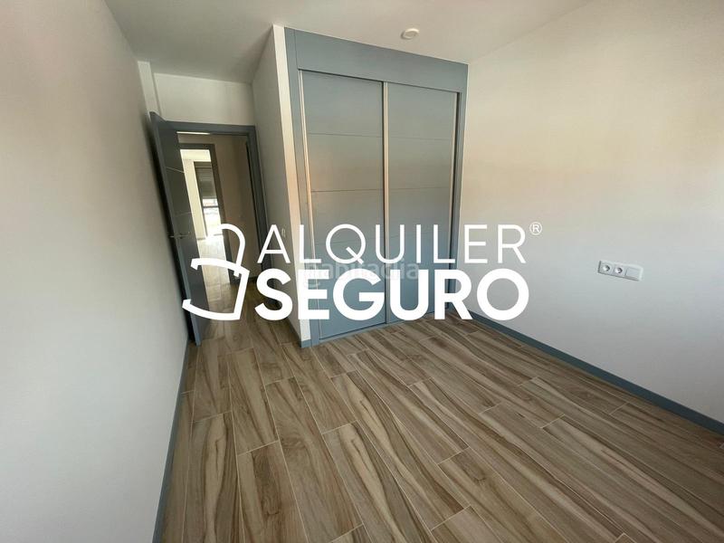 Foto 18cd40cf-89e4-4e49-9684-12ce036af248. Alquiler piso  c de la harina en Centro Fuenlabrada