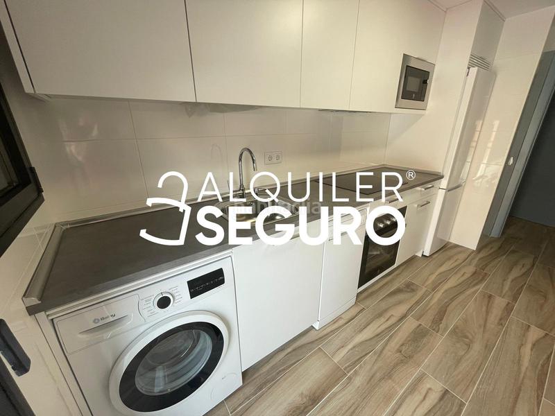 Foto f1da9fdf-2563-4180-bcf5-0bfbd6ac26d6. Alquiler piso  c de la harina en Centro Fuenlabrada