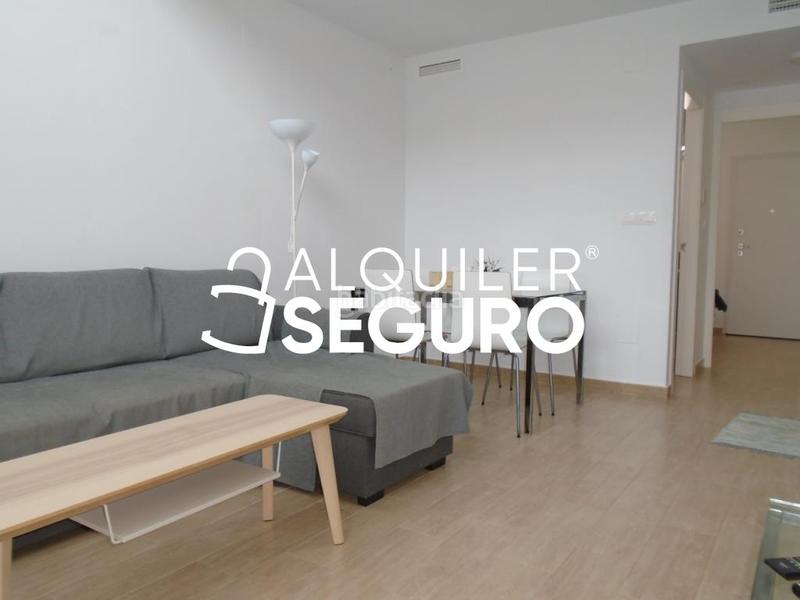 Foto dcadc9fe-2602-4e4f-8cc9-6fb8ec721799. Miete chalet mit pool in Monte y Mar Santa Pola