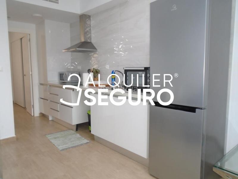 Foto ce187255-a0ed-4a4e-8f81-27078193eb31. Rent chalet with pool in Monte y Mar Santa Pola