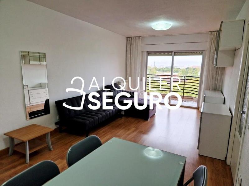 Foto 8aaac068-2f35-49df-9873-10d577ce4b5c. Rent flat with heating in Parque Ondarreta-Urtinsa Alcorcón
