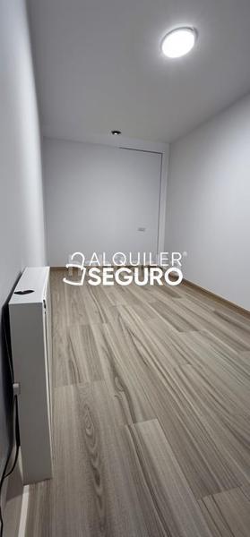 Foto a5ab9a6a-bb3b-4d97-b184-7f726ddd470a. Miete etagenwohnung mit heizung in Llano Gijón