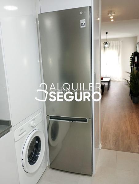 Foto 31a3b3f9-b1e6-4f33-933c-6655209f39a3. Location appartement avec parking dans El Atabal Málaga