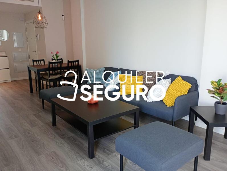 Foto 03a4fd22-7fbc-45a2-a906-5b86b63b6504. Miete etagenwohnung mit parking in El Atabal Málaga