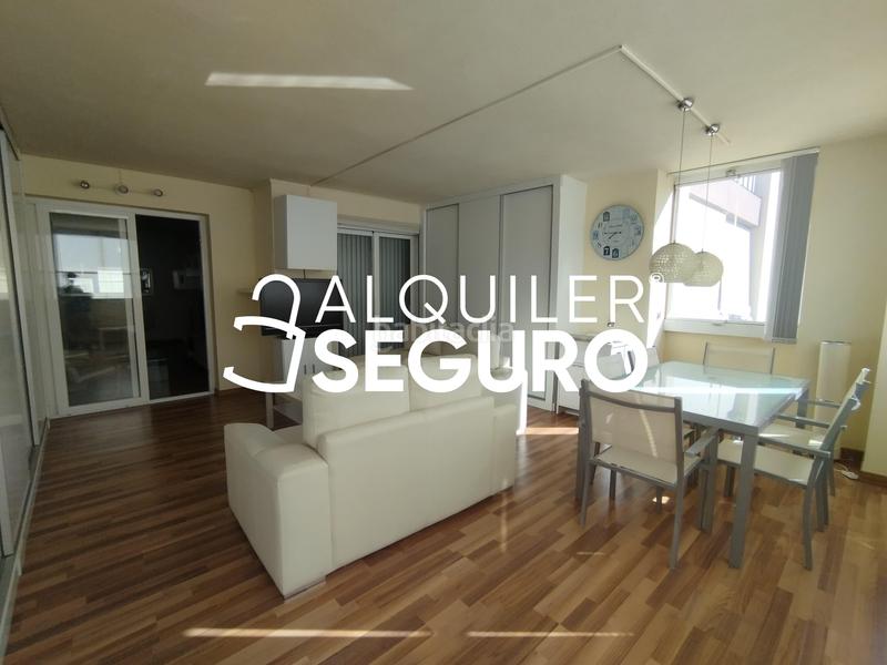 Foto 8d8a0ebf-e603-4a40-b493-f856b809f70c. Location appartement avec parking piscine dans Los Pacos Fuengirola