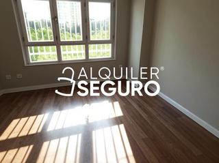 Rent Flat  Kansas city. Piso av. kansas city sevilla