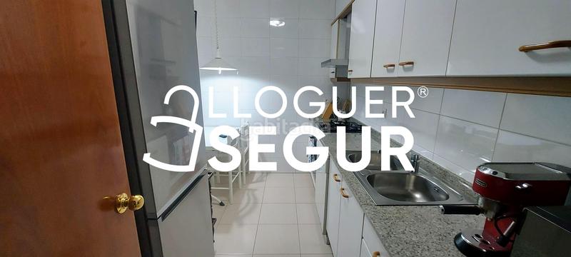 Foto ddf23d7f-a8bd-4ab0-97de-26d48ecba1bb. Rent flat with heating parking in Centre Miami Platja