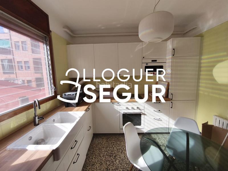 Foto f162c321-4a40-438e-bb8c-754e55c7dfb3. Location appartement avec chauffage dans Centre Santa Coloma de Gramenet