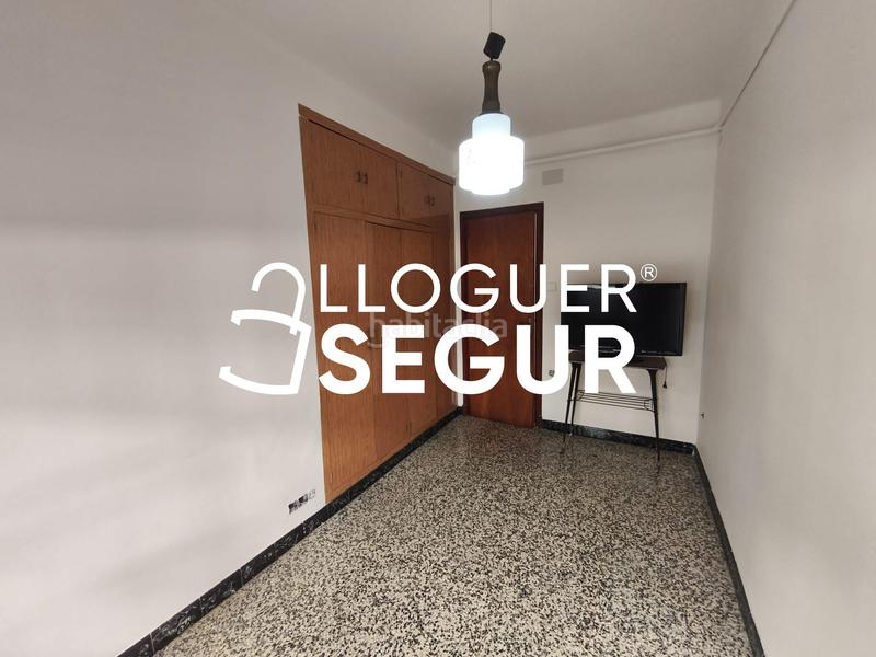 Foto 4304a3d3-c986-4b87-83f2-a9462c081d45. Miete etagenwohnung mit heizung in Centre Santa Coloma de Gramenet