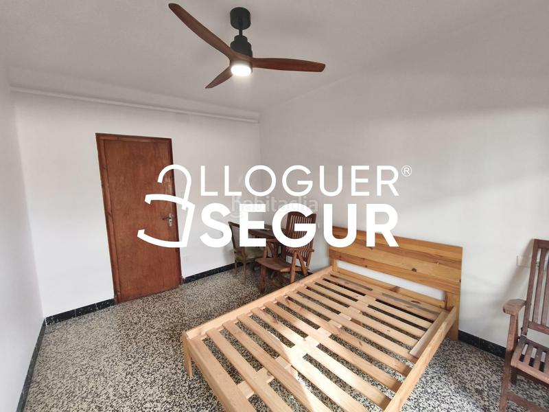 Foto a758cf2d-1a62-4fb8-a5d4-939a61511a80. Miete etagenwohnung mit heizung in Centre Santa Coloma de Gramenet