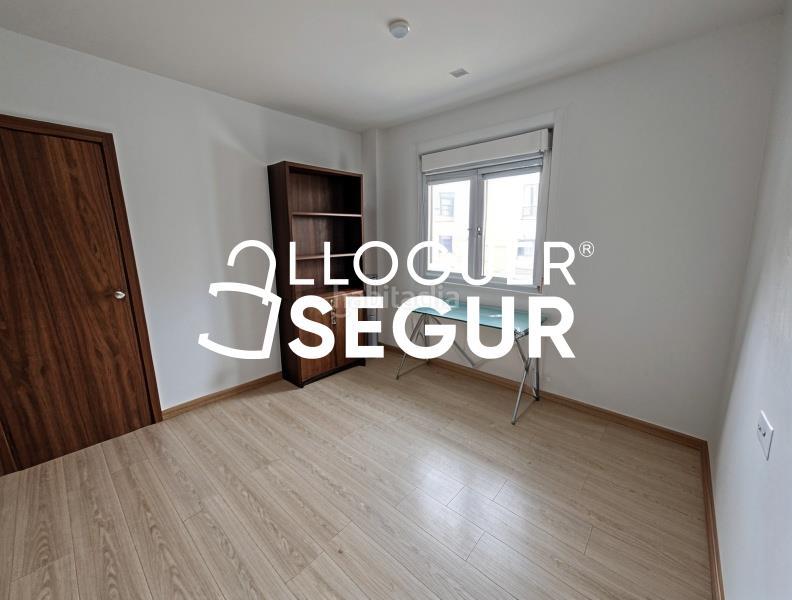 Foto 93c2b767-c7cd-441d-9df6-9174d33cca7d. Rent flat with heating in Can Palet de Vista Alegre Terrassa