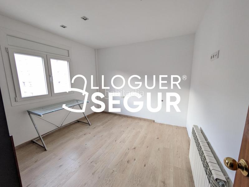 Foto e77220c4-e57d-4773-8bcf-3e16005dd287. Rent flat with heating in Can Palet de Vista Alegre Terrassa