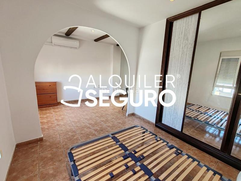 Foto 3243ba94-77c8-4e75-8ec3-360b89a320e4. Location appartement dans Plaza Crevillente - Antiguos Juzgados - El Asilo Elche / Elx