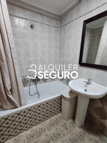 Foto b6e0495e-3568-467b-bc38-19c78d785d0f. Miete etagenwohnung in Plaza Crevillente - Antiguos Juzgados - El Asilo Elche / Elx