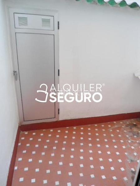 Foto 00d22ffe-0b8e-42eb-a9a8-4261a79e5a47. Alquiler piso  c arte mayor seda valencia en Centro Xirivella