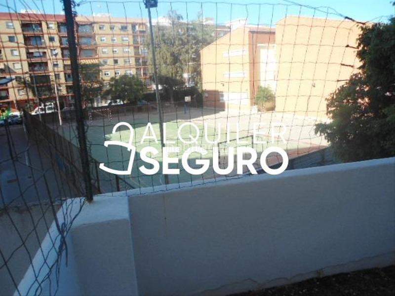 Foto 9f50a4d3-085e-4357-828e-9d0aabe00e17. Alquiler piso  c arte mayor seda valencia en Centro Xirivella