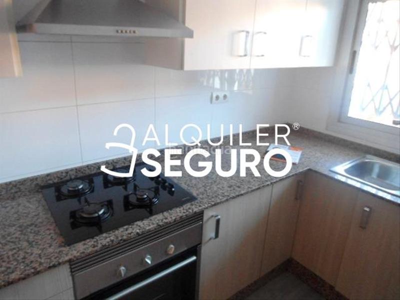 Foto a4ecd613-84e9-40f9-b3e3-f7e7fc60aab3. Lloguer pis a Centro Xirivella