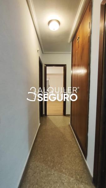 Foto 68744df8-20ac-4155-bde4-87eb45281076. Rent flat in Centro Xirivella